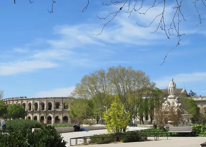Centre & Acces Facile Nîmes